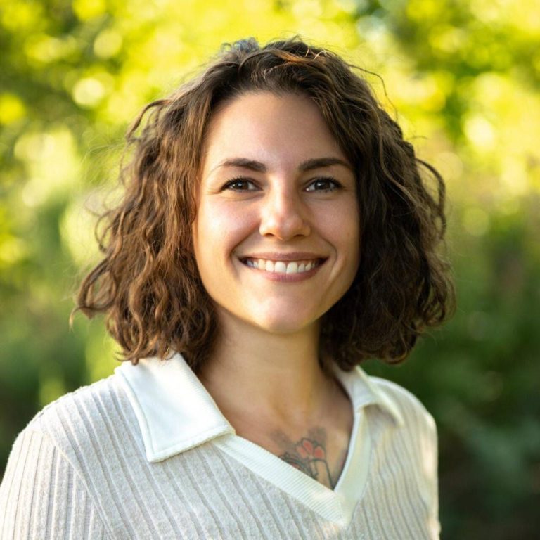 Vanessa Gruber lächelt